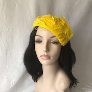 Yellow Vintage Inspired 1950s-1960s felt Half Hat,Yellow Wedding hat,Yellow Church hat,Yellow fascinator hat,Yellow felt hat,wool fascinator