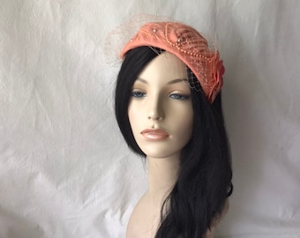 Coral fascinator hat, Vintage half hat, coral peach wedding hat, Women's church hat, Mother of the bride hat, tea party hat, Fancy hat