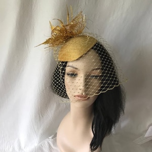 Gold fascinator hat with gold veil, Gold fascinator, gold church hat, Gold wedding hat, Mother of the bride hat, Gold feather fascinator hat