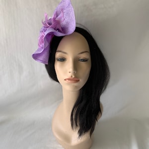 Flieder Kentucky Derby Fascinator Blume Fascinator Haarband Brautmutter Hochzeit Kopfschmuck Kirche Kleinkind Teeparty Hut