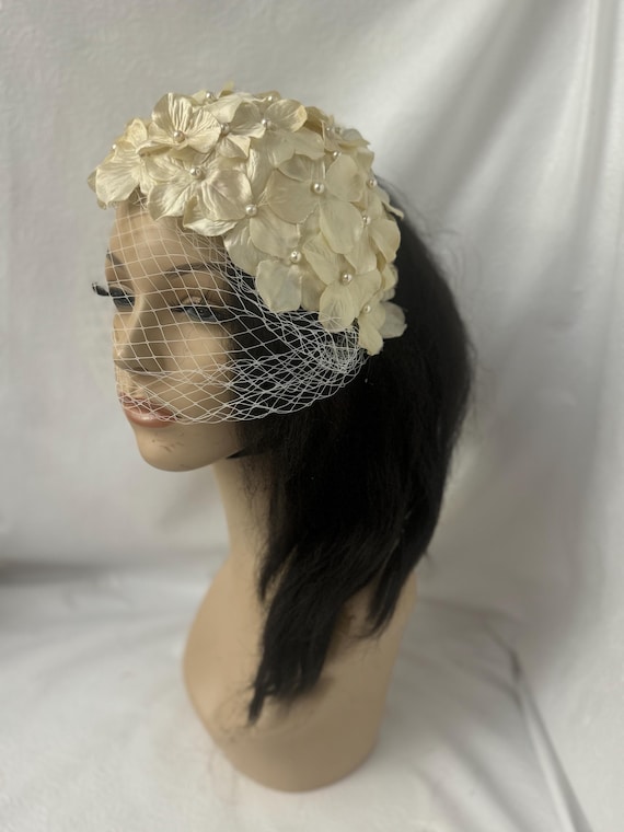 Women Fascinator Hat With Veil Flower Wedding Party Tea Cap Headpiece Retro | UK