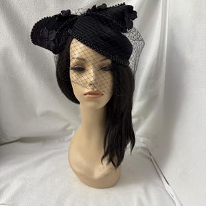 Vintage Wool Pillbox Hat Formal Fascinator with Bow Wedding Church Derby FADVES White Wool Teardrop Pillbox Hat for Women, Elegant  main image 2