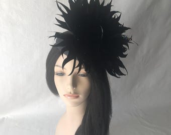 Cappello Fascinator extra large con piume nere - Kentucky Derby, cappello da matrimonio, cappello da chiesa, da tè, copricapo editoriale
