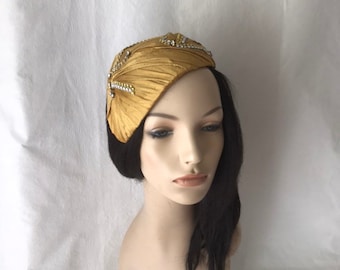 Vintage inspired Gold silk pleated fascinator half hat for wedding, Mother of the bride hat, church or special events