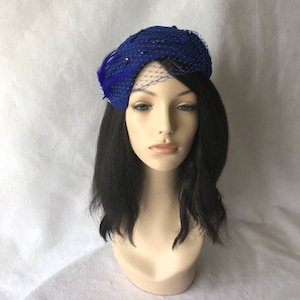 Royal blue Felt fascinator, Royal blue winter fascinator hat, Royal blue pillbox hat, Royal blue church hat, Royal blue wool hat, Half hat
