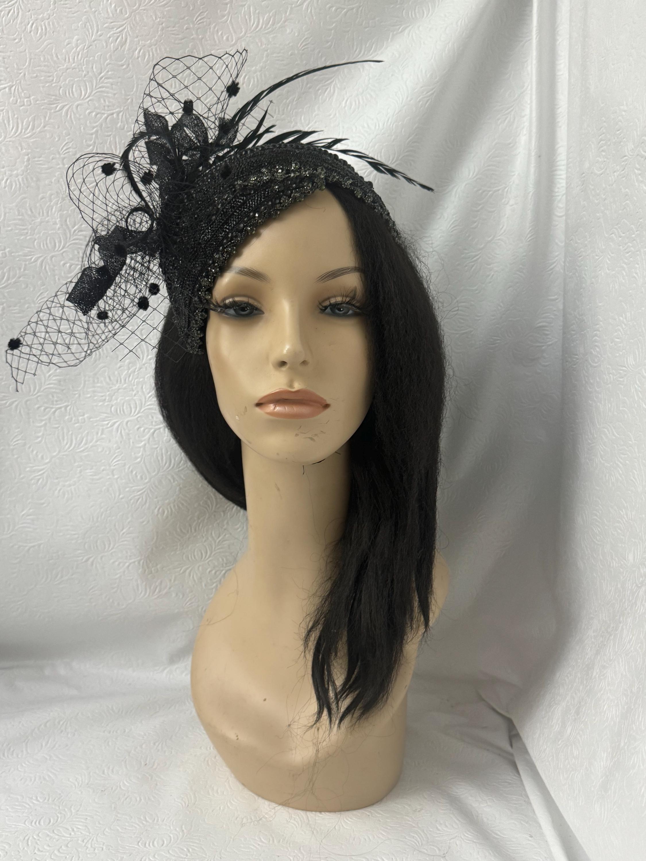 Elegant Black Beaded Fascinator Hat With Feathers and Veil  display picture 1