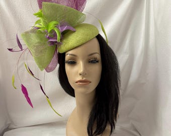 Purple Lilac Kelly Green Kentucky Derby Ascot Fascinator Hat  display picture 1
