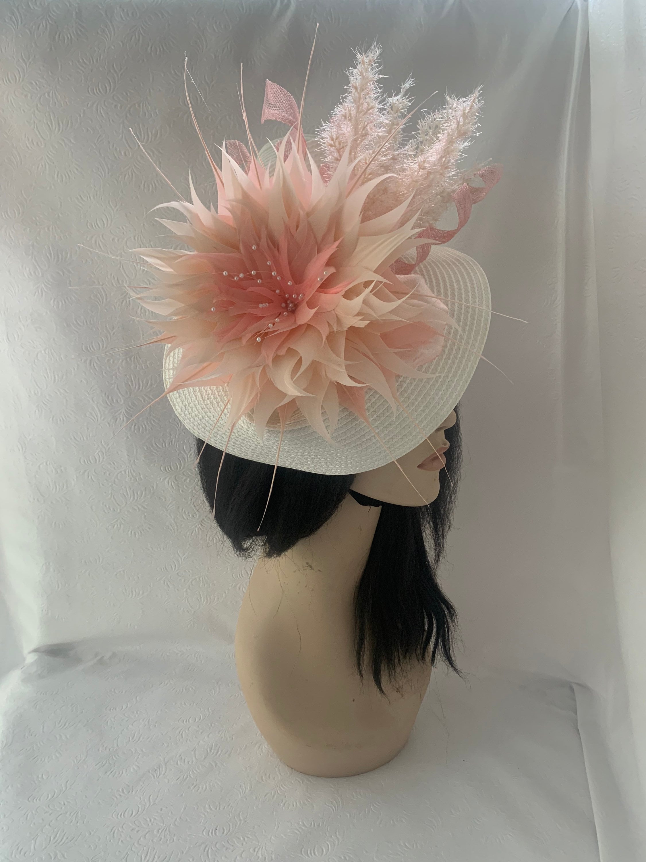 Peach pink ivory large fascinator hat Kentucky Derby hat, feather fascinator church hat, Tea Party hat, wedding Mother of the bride, Races
