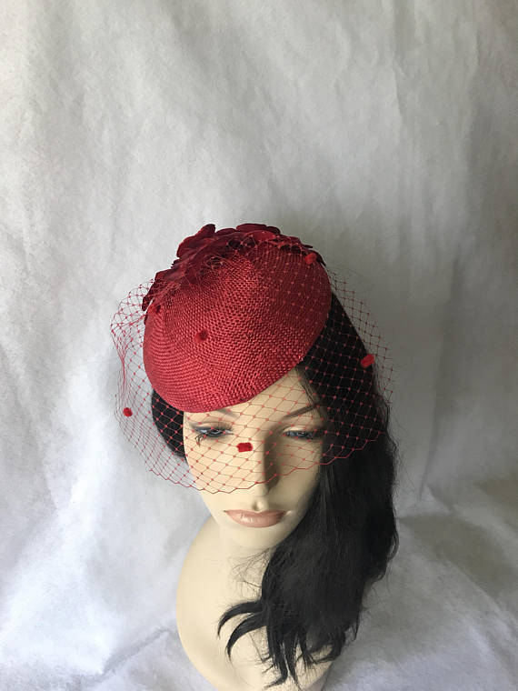 Red Floral Vintage Fascinator Hat With Dotted Veil / Pillbox  display picture 3