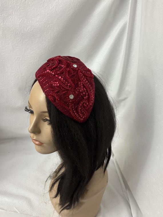 Wine Red 1950s Sequin Beaded Fascinator Hat | Elegant Church  display picture 2