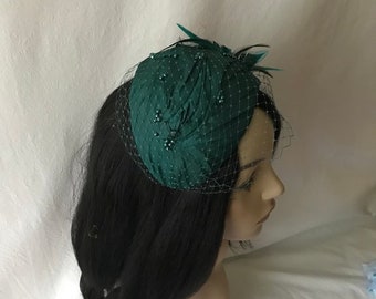 Emerald Green Vintage Inspired 1950s-1960s Half Hat, Dark Green Wedding hat, Teal Green Church hat, Mother of the bride, fascinator hat