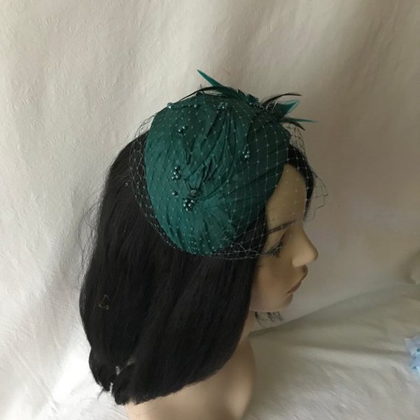 Emerald Green Vintage Inspired 1950s-1960s Half Hat, Dark Green Wedding hat, Teal Green Church hat, Mother of the bride, fascinator hat