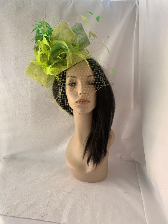Gorgeous Green Feathers Beads Ribbon Fascinator Derby Tea Wedding Brunch Emerald Green Kentucky Derby Hat: Feathered Tea Party  main image 2