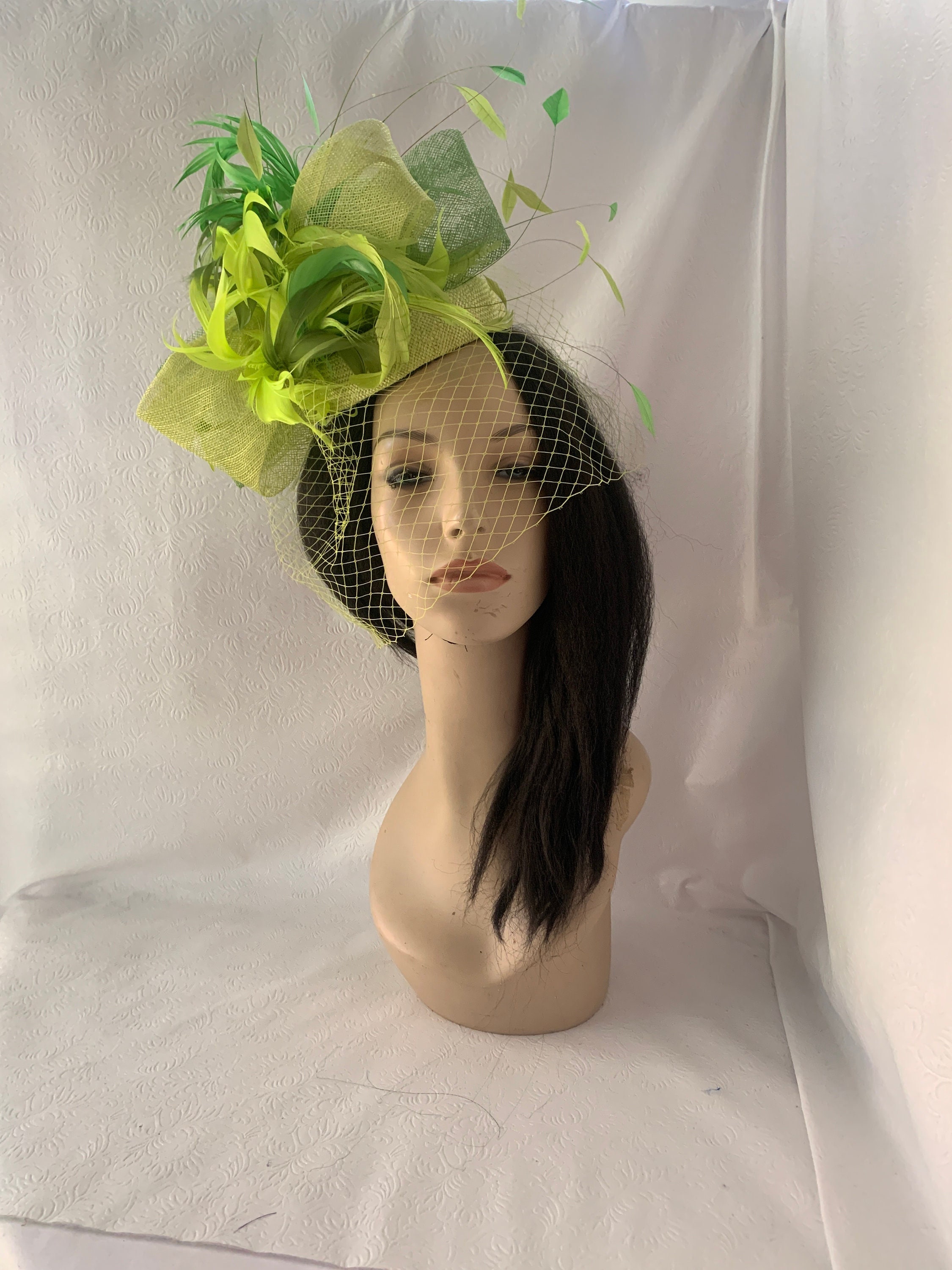 Lime Chartreuse Green Kentucky Derby Mini Pillbox Feather  display picture 3