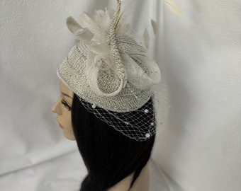 White Pearl Rhinestone Pillbox Hat: Iridescent Church Hat  display picture 1
