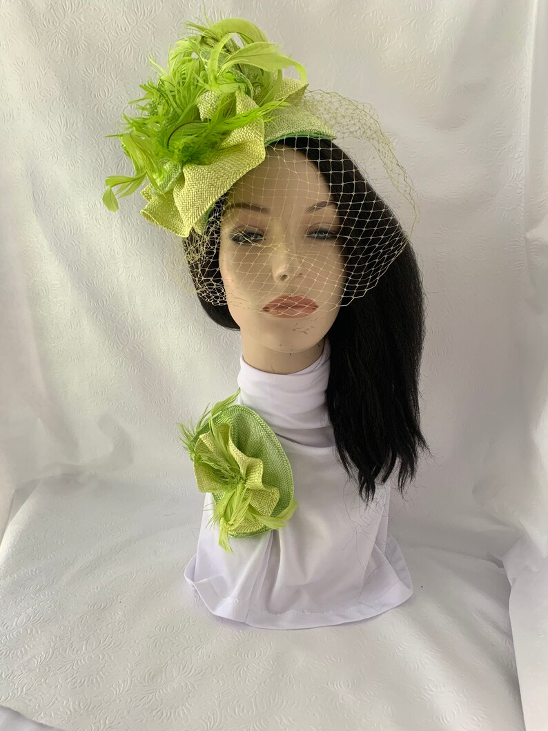 Lime Green yellow feather fascinator hat for tea party, gift set idea for Fashionista, Church hat with matching brooch, Chartreuse image 4