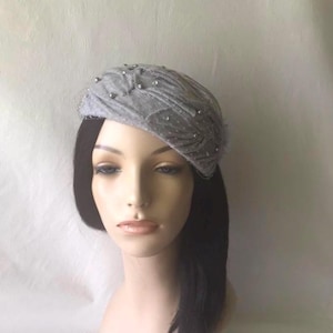 Gray Vintage Inspired 1950s-1960s Fascinator Church Half Hat for Wedding, tea party