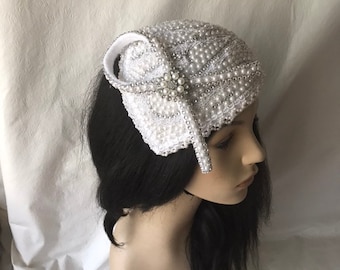 White elegant pearl and rhinestone vintage half hat for wedding, church, bridal tea party shower, diner en Blanc or any  special occasion