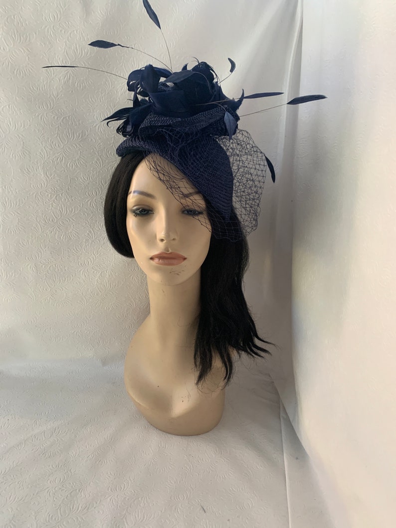 Dark navy blue fascinator hat with veil for wedding, mother of bride hat, womens church hat, formal hat, tea party hat, Kentucky derby hat image 2