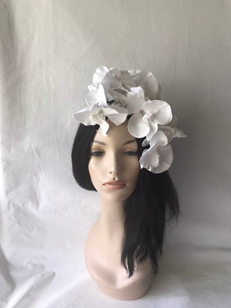 White Orchid Flower Fascinator hat for Bridal Flower Crown, Diner Blanc, Women Church hat, High Tea Party hat, British Fascinator 