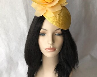 Vintage 1950s/1960s Yellow Floral Net Cocktail Garden Party Hat. Vintage 50s/60s Yellow Flower Hat/garden Party /fancy Bucket  main image 4
