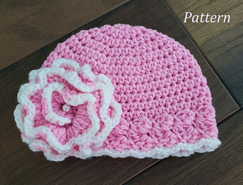 Crochet PATTERN Baby Hat PATTERN The Leisa Baby Hat Pattern Crochet Pattern Baby Girl Pattern Crochet Cloche Pattern Baby Girls Hat Pattern image 1