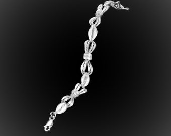 Elio bracelet in silver embroidery