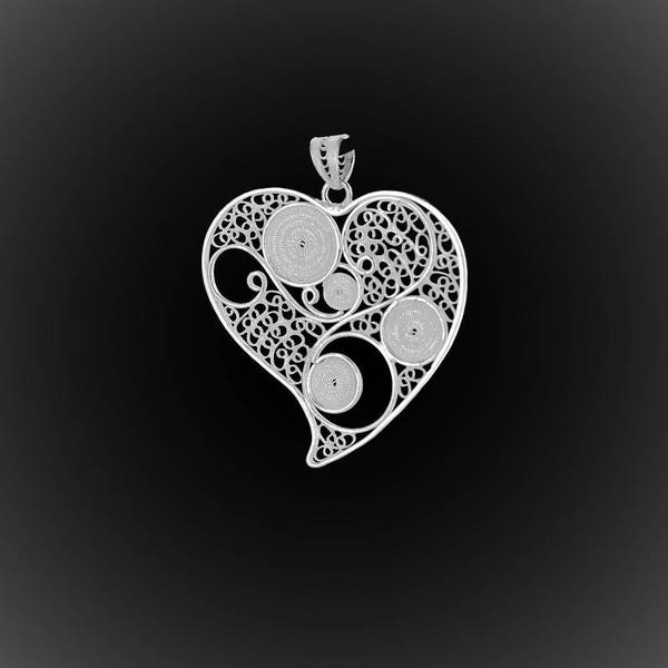 Pendentif Coup de Coeur en broderie d'argent