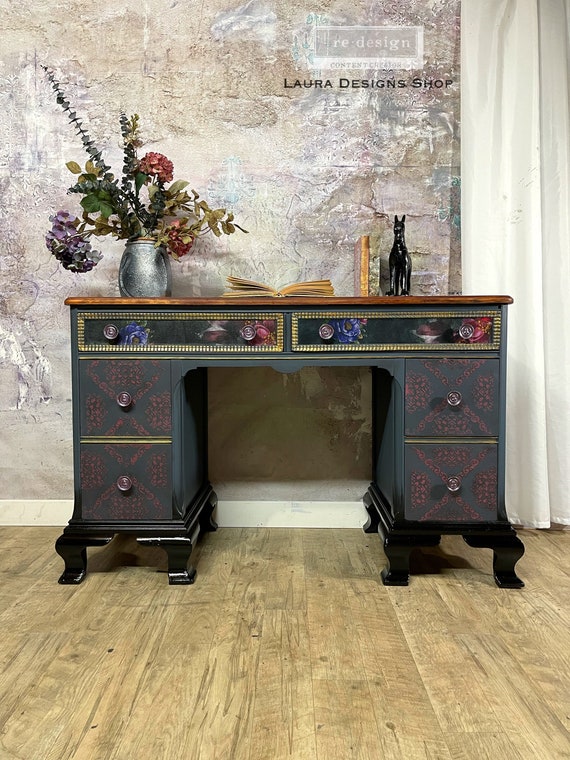 Vanity / Desk
