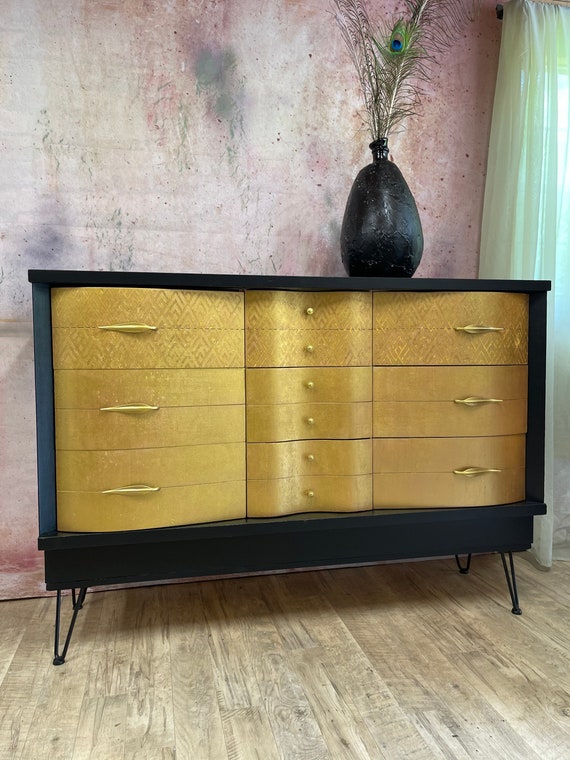 Modern Dresser 9 Drawers