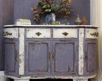 TV Console Cabinet ( Shipping Not Included Please Message For a Quote )