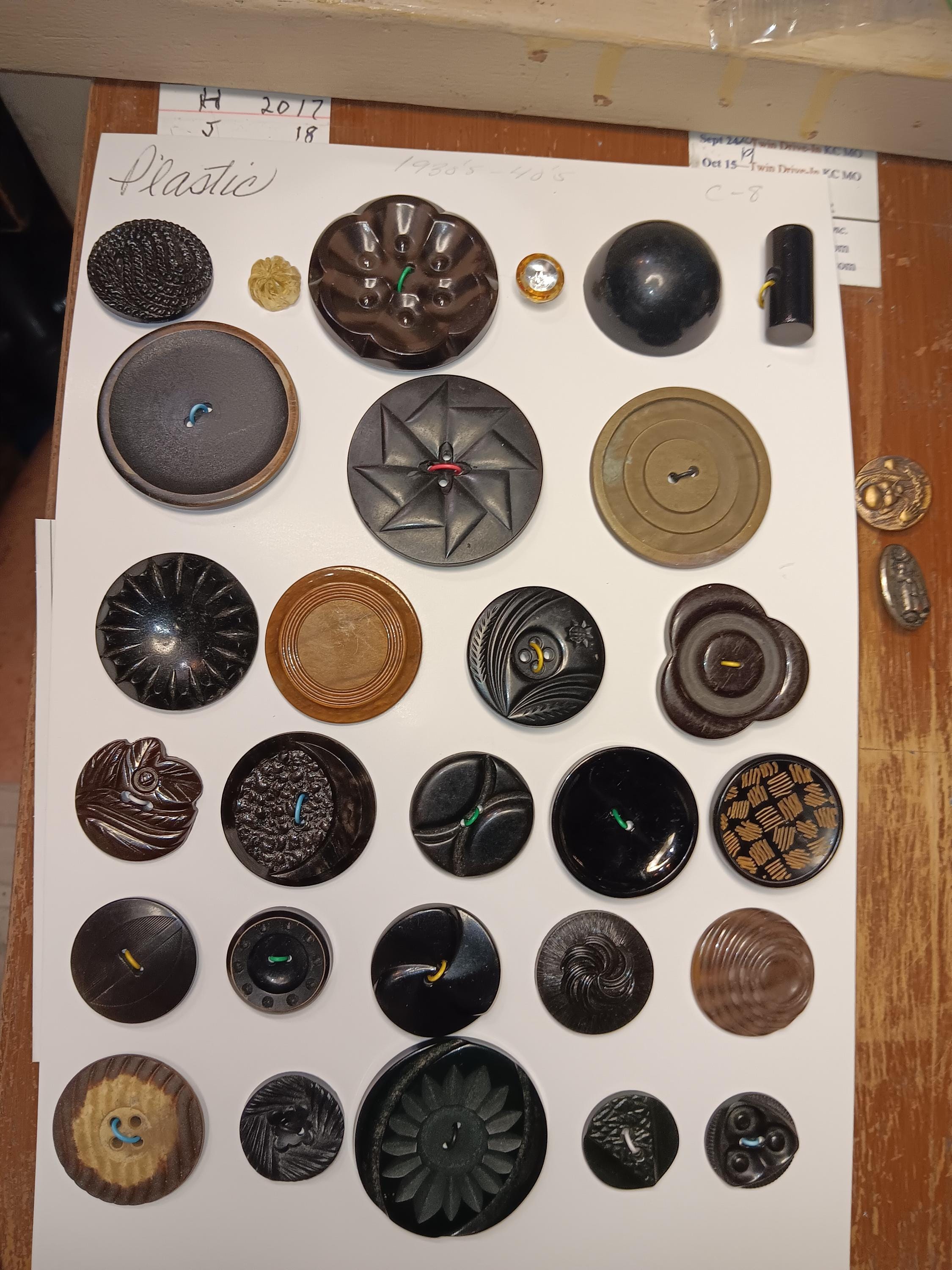Antique Celluloid Buttons - Etsy
