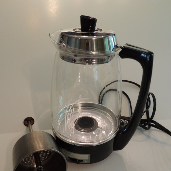Proctor Silex Glass Percolator, 11 cup Electric, Excellent condition, vintage, 1960s.