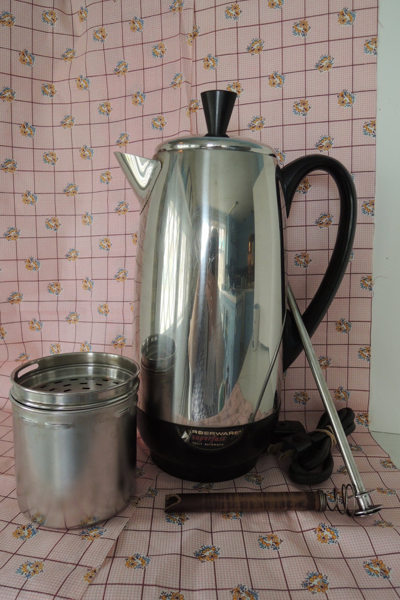 Amazon.com: Stansport Aluminum Percolator Coffee Pot, 9 Cups : Home &  Kitchen
