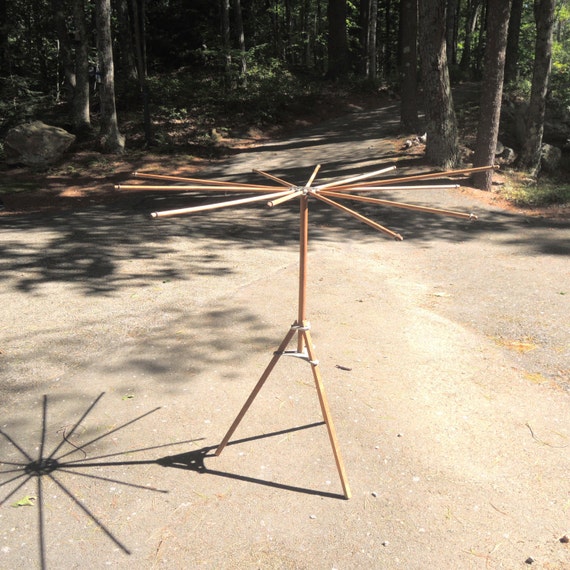 Wooden Drying Rack Circular Clothes Rack 360 Degree Laundry Dryer 12 Arms Excellent Condition Vintage Antique Etsy