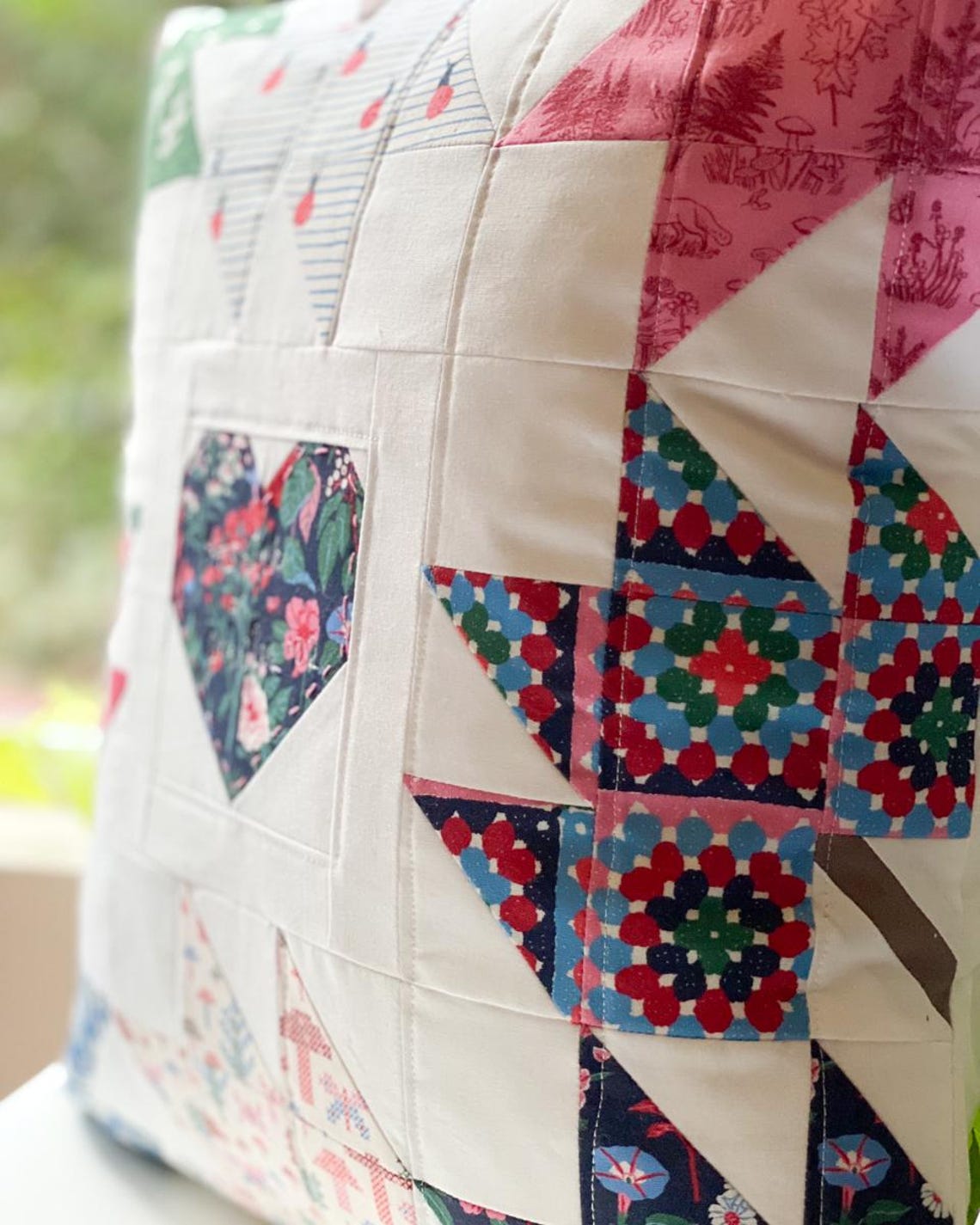 Falling Leaves Pillow Quilt Pattern PDF Download - Pillow Sewing ...