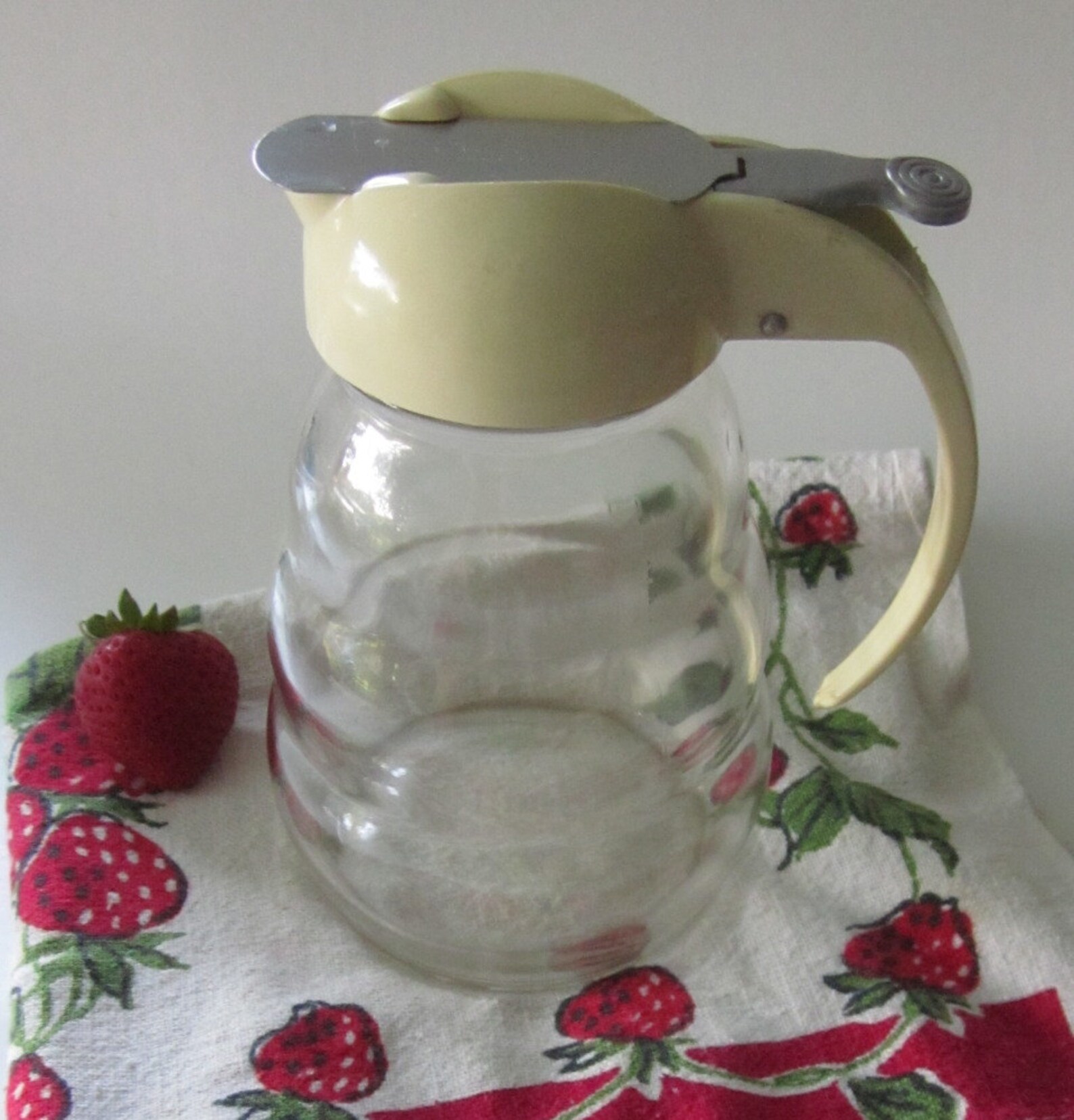 Vintage Syrup/ Honey Dispenser Dripcut 616 Made In USA Etsy
