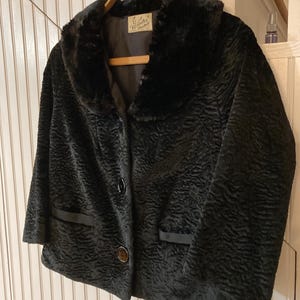 Vintage Cropped 1950&#39;s Fur Coat In Perfect Condition