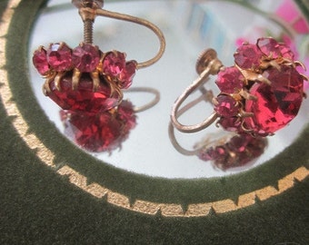 Vintage Pink Crystal Screw Back Earrings