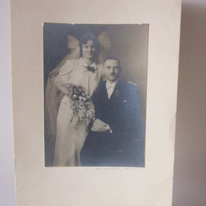 Photo Of Stunning Wedding Couple