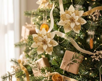 Weihnachtsstern-Dekorationen, mehrfarbige künstliche Blumen für den Baum, festliche Blumenstecker, Weihnachtskranz und Girlanden
