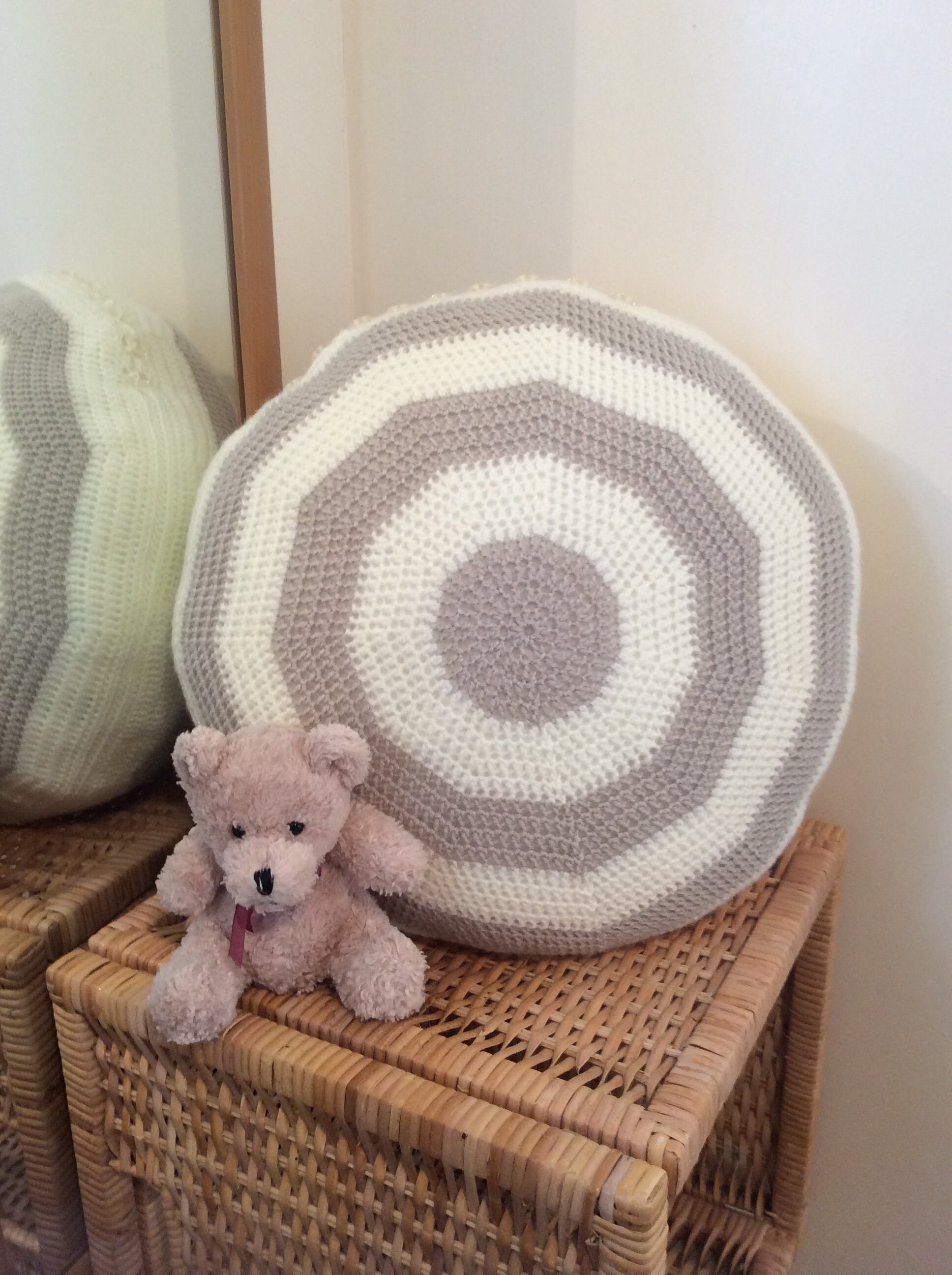 CROCHET PATTERN circular striped cushion cover PDF Crochet Etsy