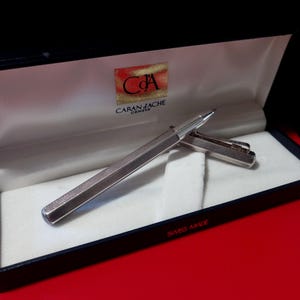 1980-talets schweiziska Caran D'Ache Ecridor Retro kulspetspenna, silverfärgad Caran D'Ache Ecridor Retro