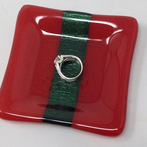 Red Green Fused Glass Dish, Aventurine Green Red Art Glass Dish, Trinket Tray