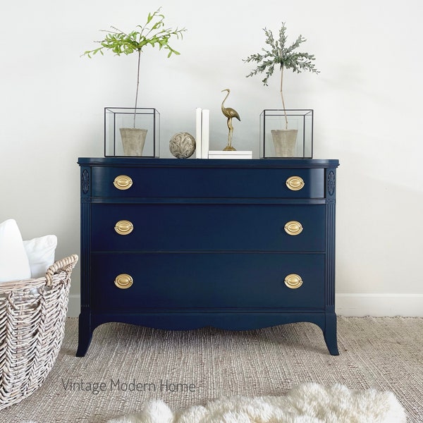 SOLD Beautiful Vintage Navy Chest of Drawers/Dresser/Entryway/Paint/Wood