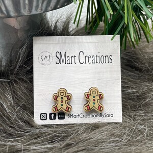 Christmas gingerbread earrings, wood stud earrings, Christmas earrings, gingerbread earrings, wood earrings, stocking stuffer, cookies