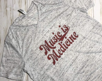 La música es medicina, camiseta de manga corta, camiseta de música, regalo de profesor de música, camiseta de concierto, regalo de amigo