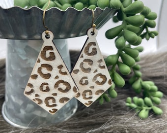 Cheetah print earrings, cheetah earrings, wood earrings, friend gift, earring gift, mom gift