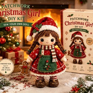 Puede incluir: Un kit de manualidades Patchwork Christmas Girl con una muñeca de pelo de lana marrón, gorro de Papá Noel rojo, vestido rojo con copos de nieve blancos, delantal verde con árbol de Navidad y un hombre de jengibre. La caja muestra el texto Patchwork Christmas Girl.