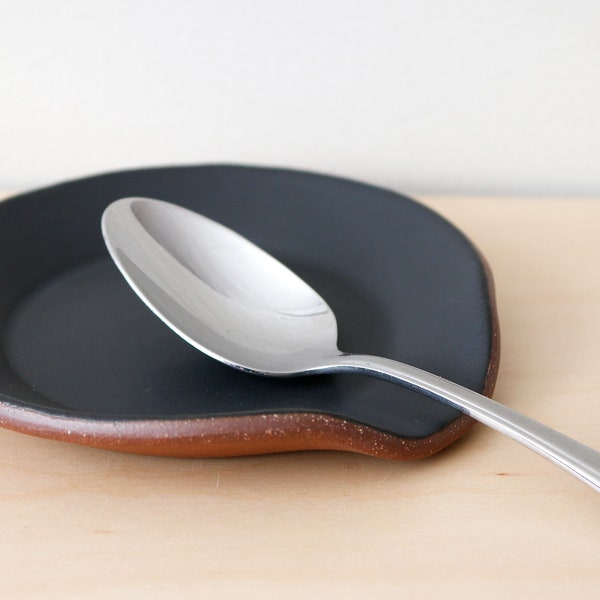 Spoon Rest Matte Black Ceramic Minimalist Round Modern Handmade